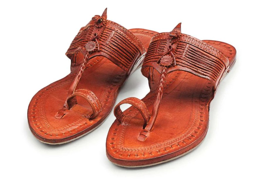 Back to our Roots - best kolhapuri chappal for women